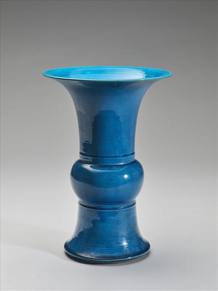 孔雀藍釉撇口瓶
