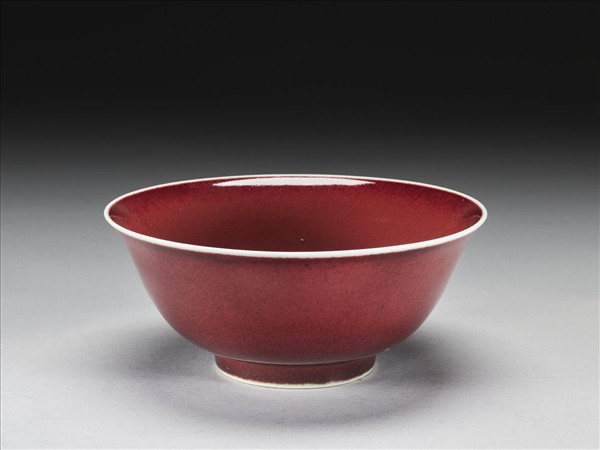 寶石紅釉碗