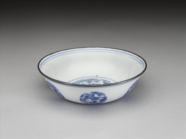 青花團鳳紋碗