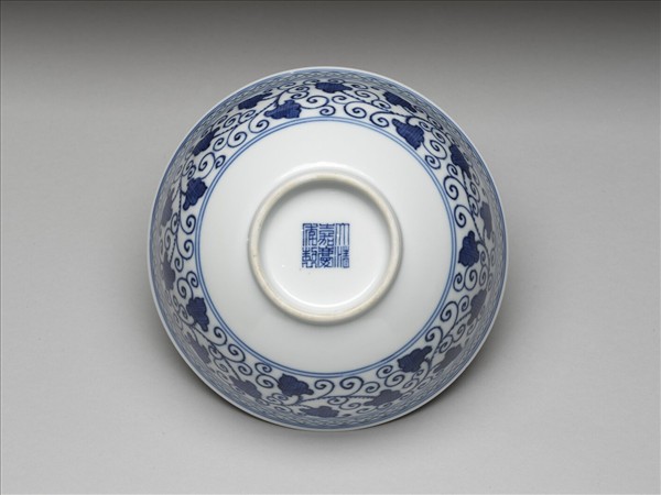 青花蓮塘紋碗