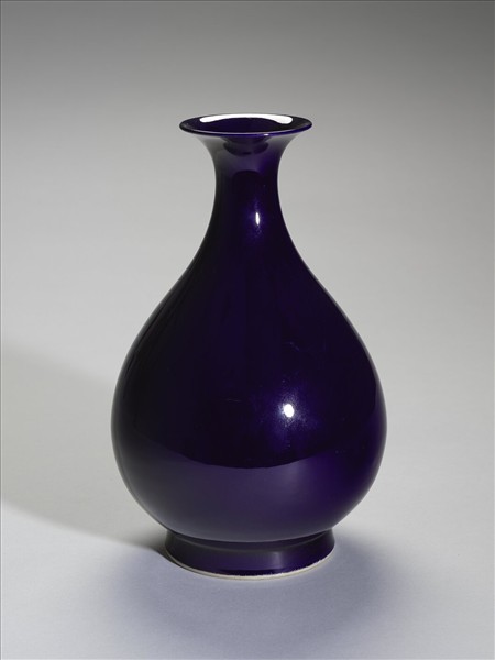 霽青釉玉壺春瓶