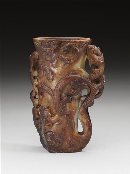 九螭角杯形花插