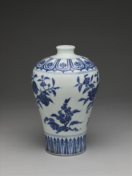 青花花果紋梅瓶