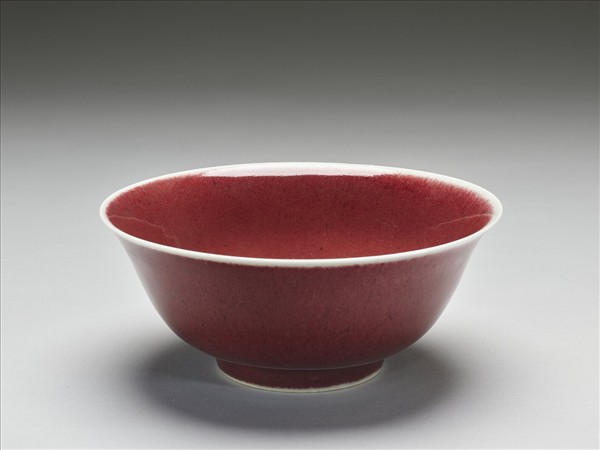 寶石紅釉碗