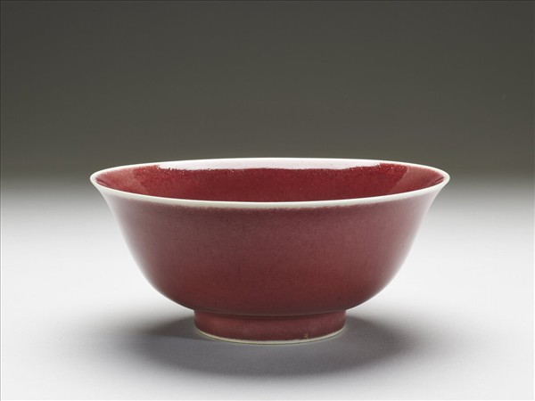 寶石紅釉碗