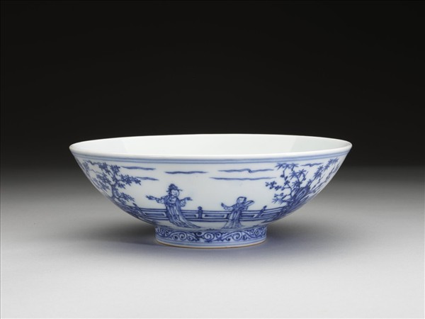 青花仕女圖碗