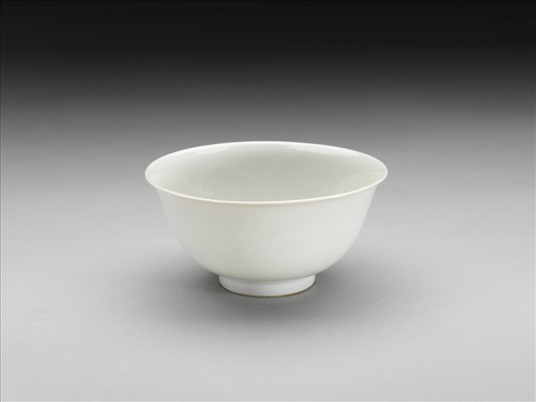 甜白半脫胎雙龍紋碗