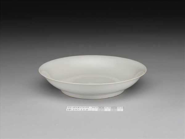 甜白釉盤