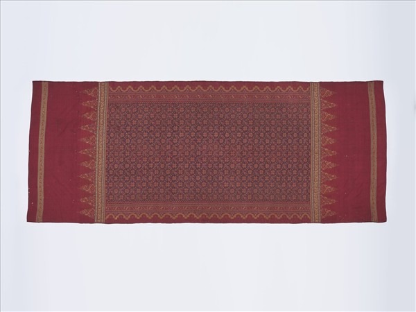 印尼 紅地花卉紋伊卡織金肩布