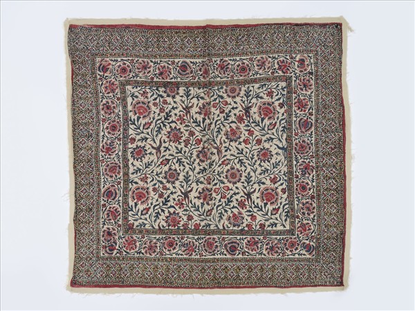 印度 白地纏枝花卉紋繪染布