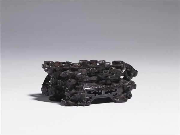 嵌金銀絲竹石形木座