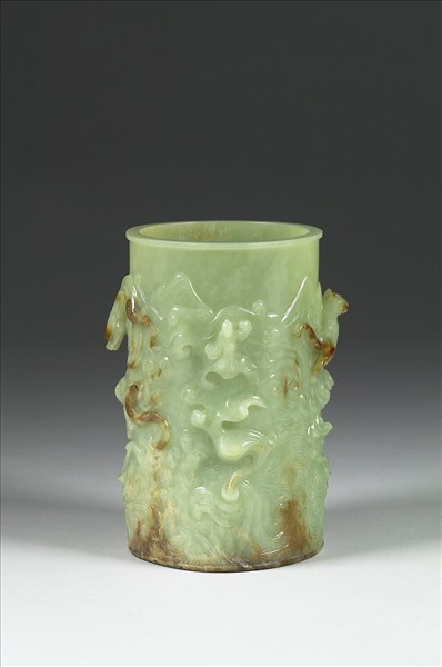 降龍伏虎圖筆筒(玉琮改製)