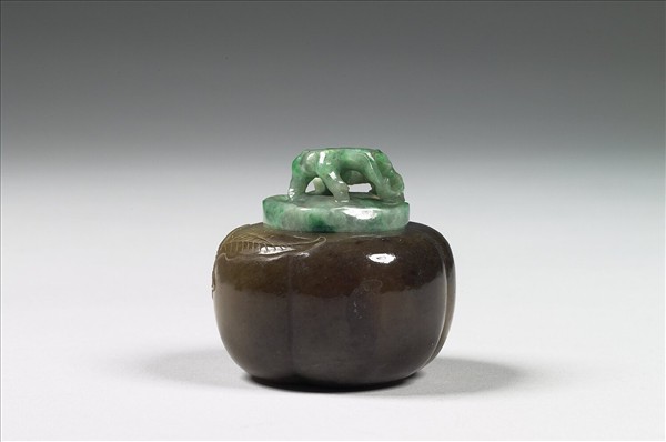 帶翠蓋玉罐