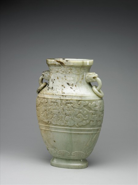玉獸面紋壺