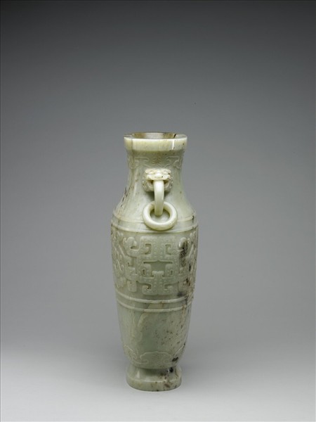 玉獸面紋壺
