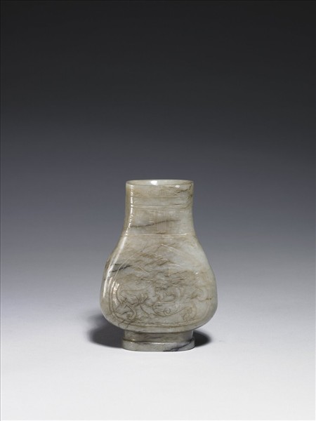 玉龍鳳紋瓶
