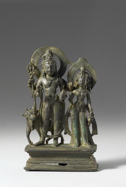 青銅鎏金烏瑪—大自在天及聖牛難提立像