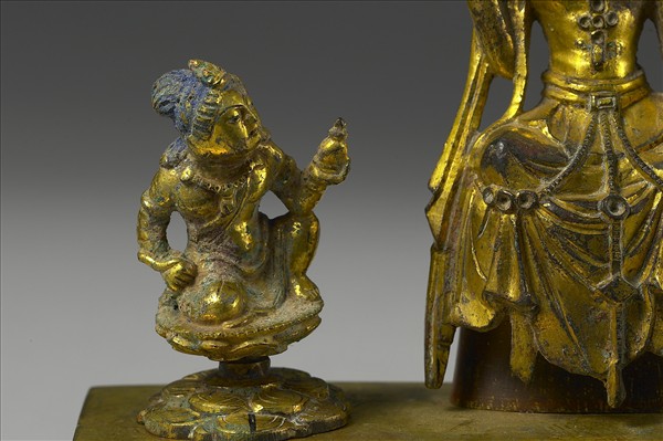 銅鎏金菩薩三尊像