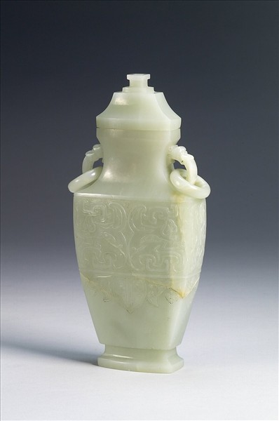 玉獸面紋瓶