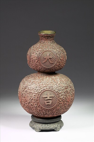 剔紅大吉葫蘆瓶