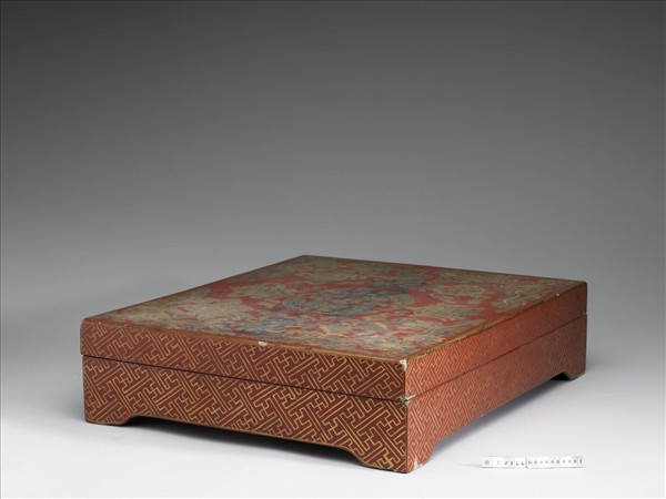 紅漆描金四蝠八寶紋長方盒