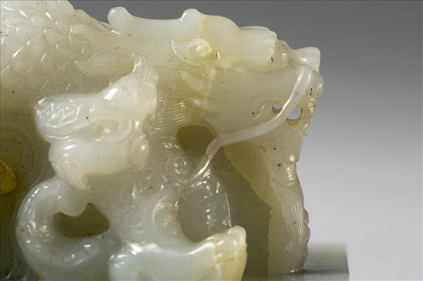 「信天主人」玉印