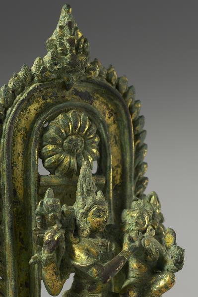 印度東北地區 12世紀 青銅鎏金 烏瑪—大自在天舒坐像