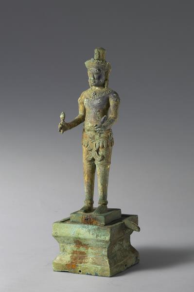 柬埔寨 12-13世紀 青銅鎏金 男神立像，日天或濕婆神