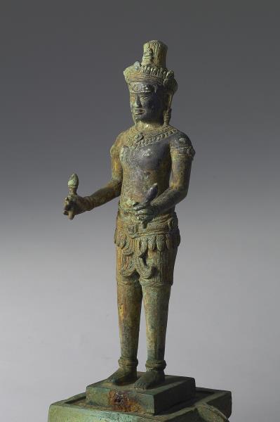 柬埔寨 12-13世紀 青銅鎏金 男神立像，日天或濕婆神