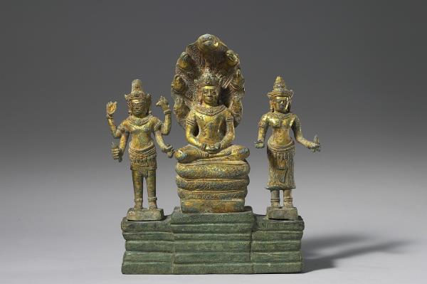 釋迦牟尼佛，四臂觀音，般若佛母三尊像