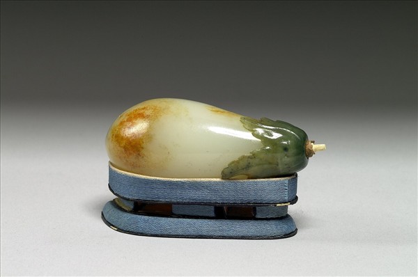 玉茄式鼻煙壺