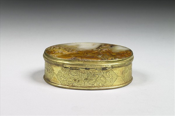 鎏金銅鑲瑪瑙鼻煙盒