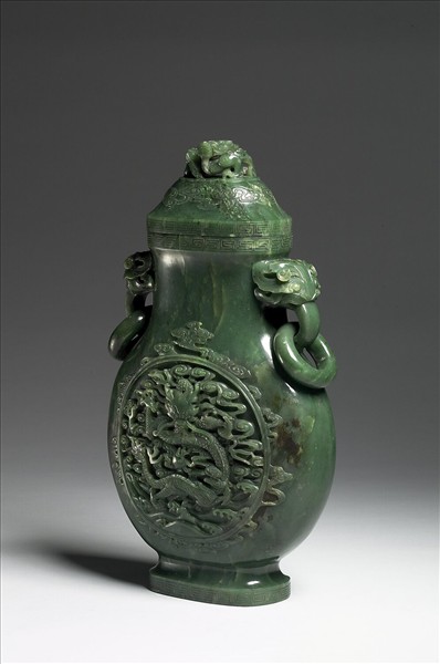 玉龍紋瓶