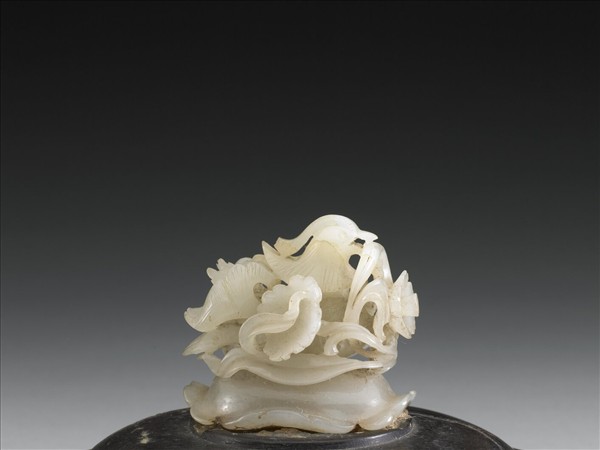 鴛鴦荷葉紋玉頂