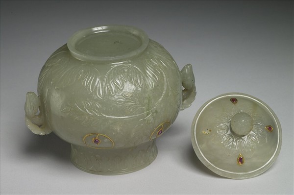 玉雙柄蓋罐