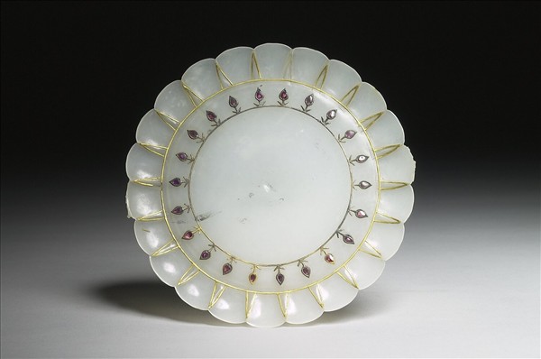 玉帶鑲嵌花邊盤