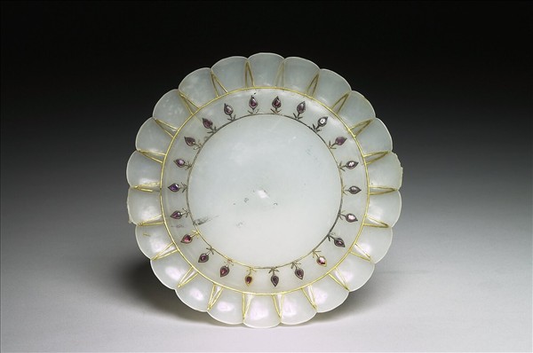 玉帶鑲嵌花邊盤