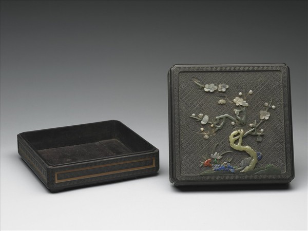 紫檀百寶嵌梅花紋方木盒