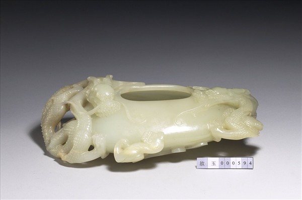 玉雙龍橢圓水丞