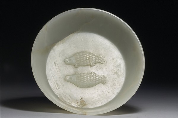 玉雙魚紋洗