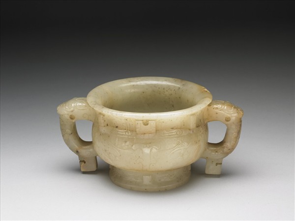 玉獸面紋簋式爐