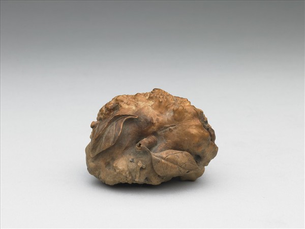 樹根雕瓜果形器