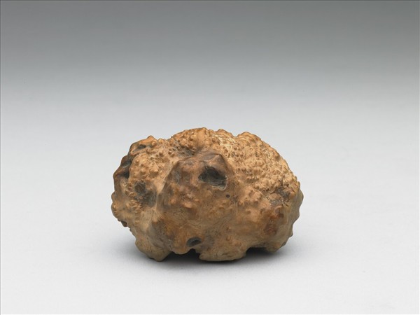 樹根雕瓜果形器