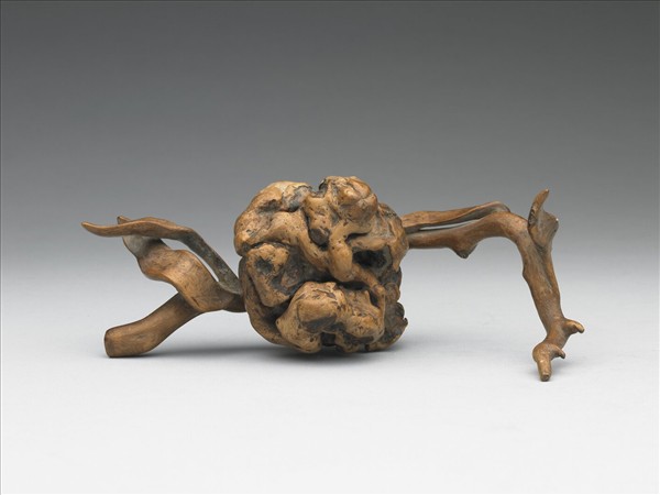 樹根雕瓜果形器