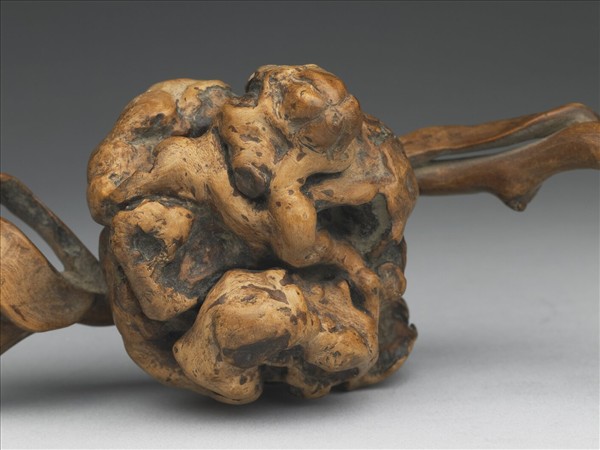 樹根雕瓜果形器