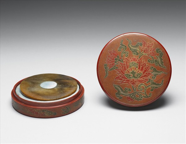 戧金填漆花卉紋盒