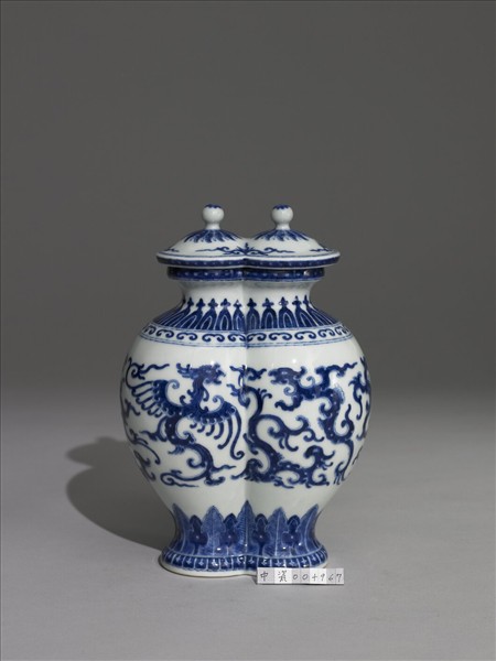 青花龍鳳紋雙連蓋罐