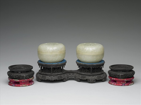 玉五福拱壽圓盒