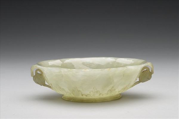 玉花口花蕾形雙柄碗