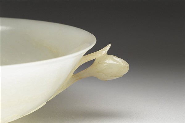 玉平口花蕾形雙柄碗